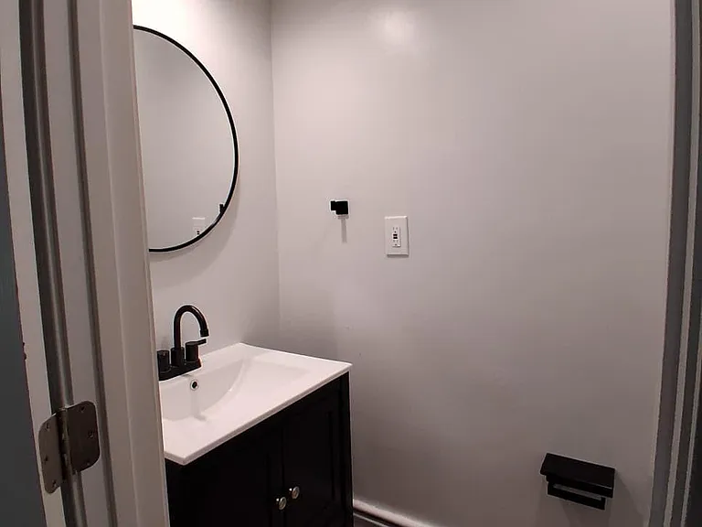 227 W Mulberry St #1 — Photo 14