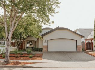 18267 SW 134th Ter, Tualatin, OR 97062