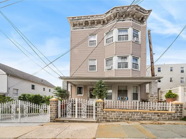 118 Convent Place, Yonkers, NY 10703