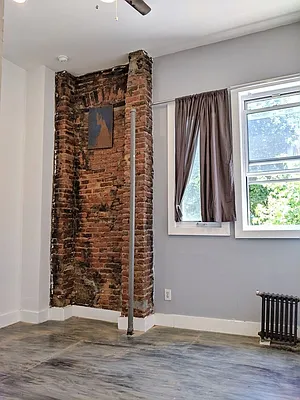 Rented by 585 Evergreen Avenue, LLC | media 11