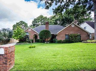 1227 Lovers Ln, Longview, TX 75604