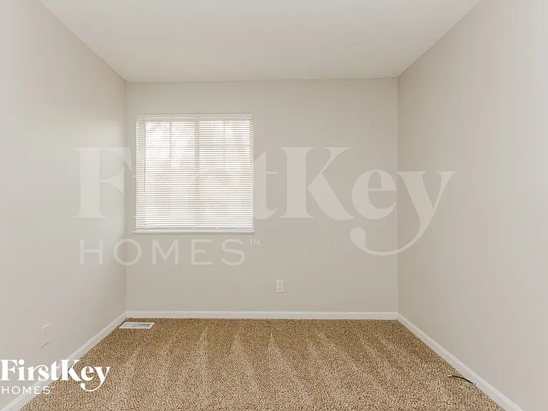 5357 Traditions Dr — Photo 10