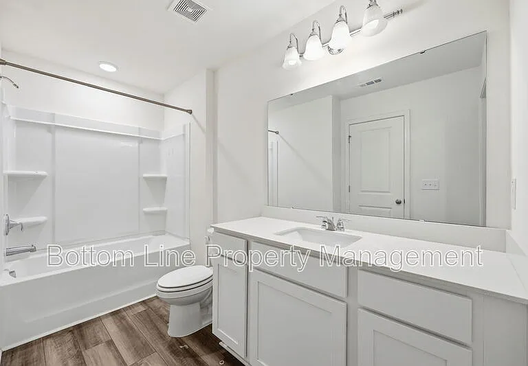 1117 Dakine Dr — Photo 37