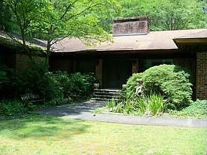 1st image of 107 Overbrook Dr