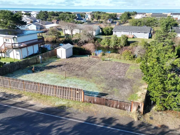 30311 I Street, Ocean Park, WA 98640