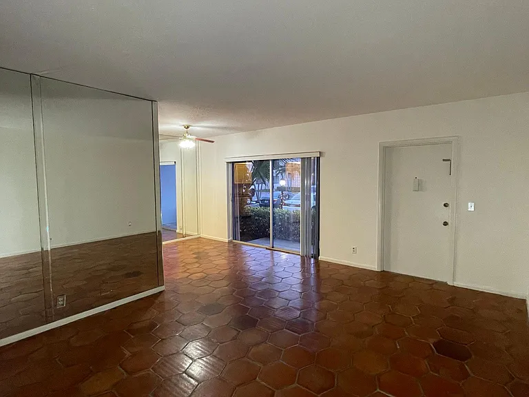 4201 S Ocean Blvd #J5 — Photo 9
