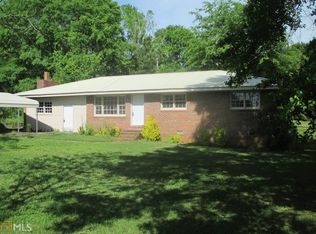 27 Morgan Rd, Griffin, GA 30224