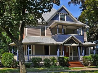 204 Forest Park Ave, Springfield, MA 01108