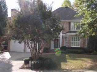645 Forest Hills Dr, Sandy Springs, GA 30342