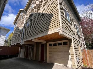 506 N 46th St #B, Seattle, WA 98103