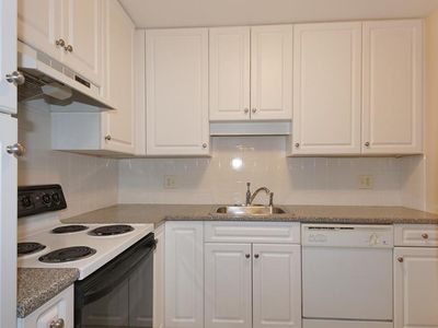 147 Milk St APT 4, Westborough, MA, 01581