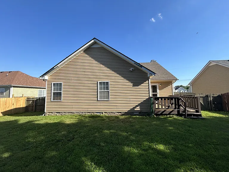 1340 Loren Cir — Photo 26