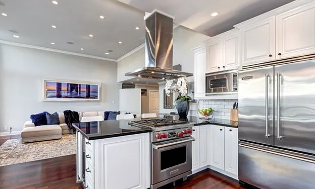 1169 Wellesley Ave #301 — Photo 4