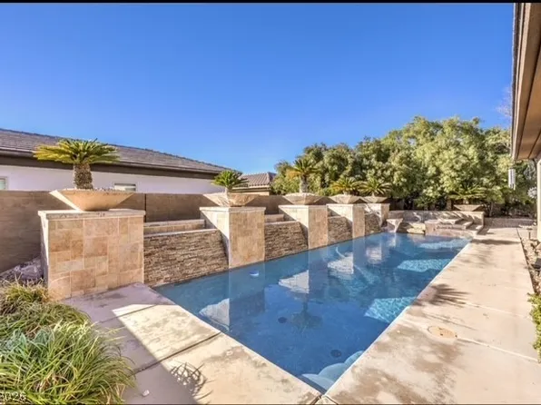 7 Holly Tree Ct, Henderson, NV 89052