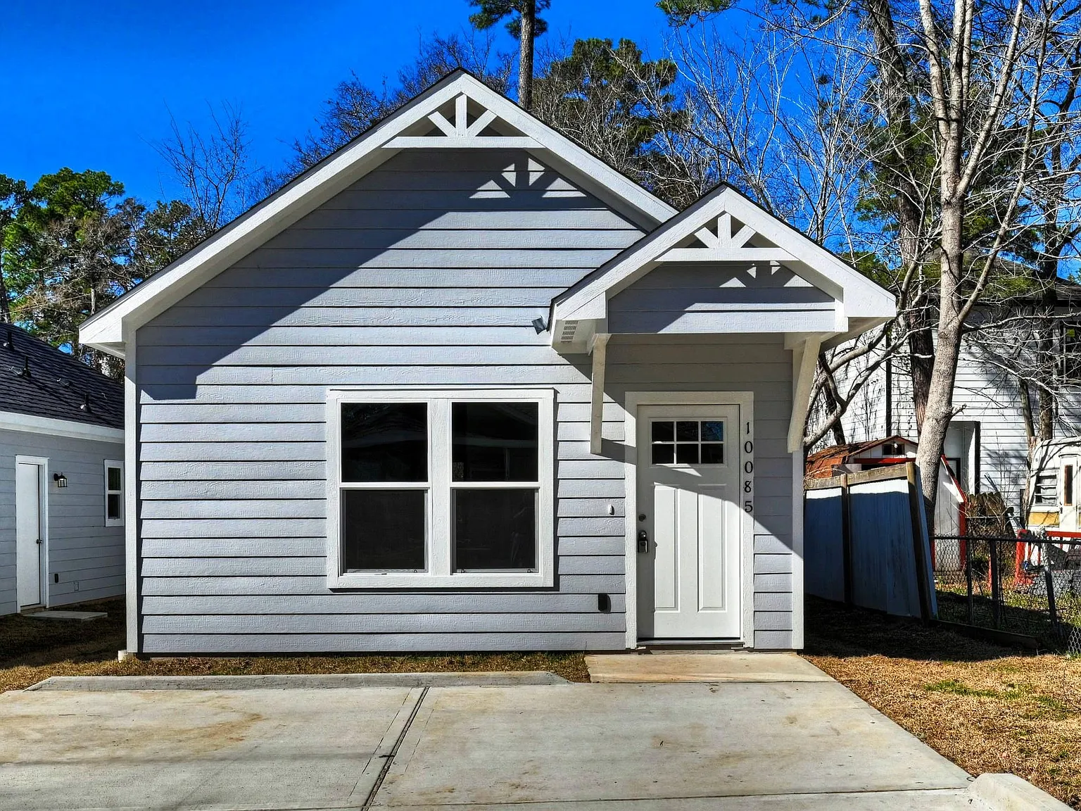 3 bed, 2.0 bath, 1000 sqft, $1,375 — Photo 2