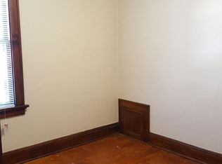 2633 N Murray Ave, Milwaukee, WI 53211