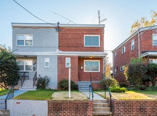 635 Nicholson St NE, Washington, DC 20011