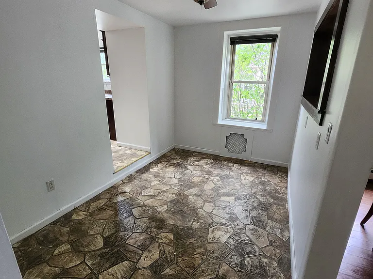 115 S Ohioville Rd — Photo 3
