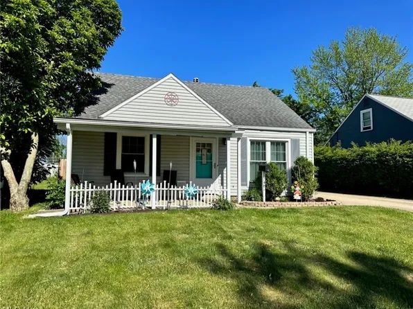 746 Wesley Dr, Berea, OH 44017