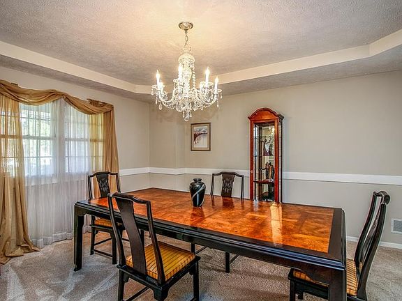 4th image of 4770 Glastonbury Cir