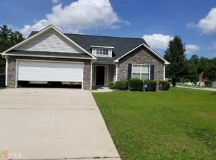 6072 W Creekview Ct, Rex, GA 30273