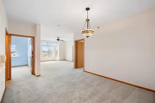 301 Harbour Town Dr #301 — Photo 10