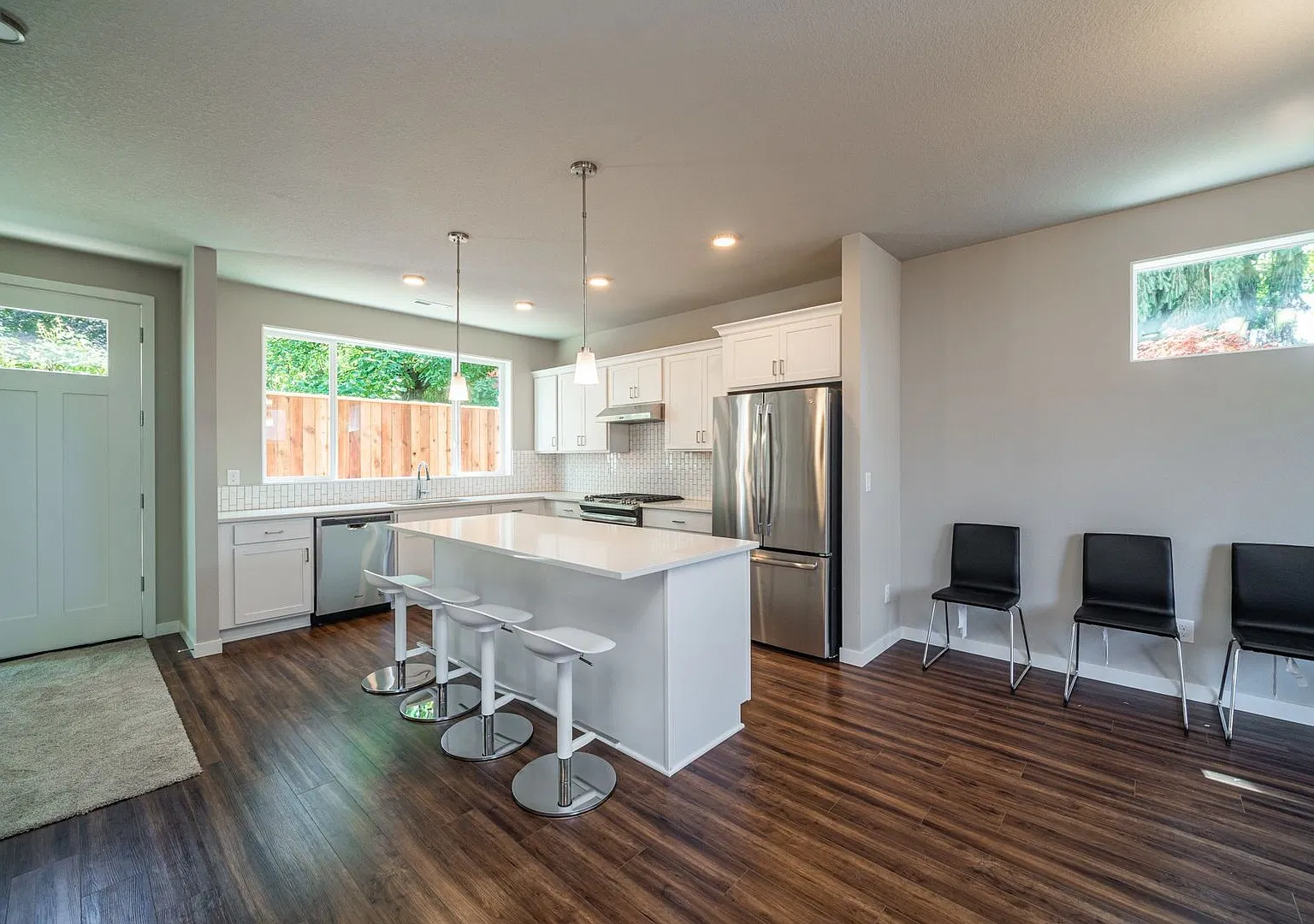 Rare Find! Spacious 5-Bedroom Home In Woodstock Waitlisting! — Photo 3