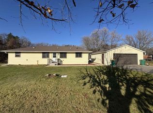 S4603A Raven Acres Drive, Baraboo, WI 53913