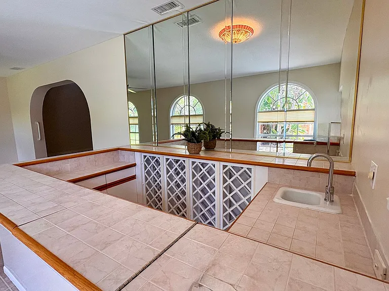 514 SW North Carolina Dr — Photo 17