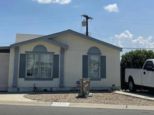 73411 Pine Valley Dr, Thousand Palms, CA 92276