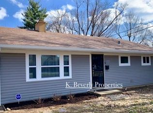 9308 Hunter Rd, Lyndon, KY 40242