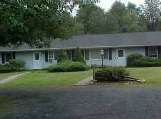 94 E Rock Cut Rd, Walden, NY 12586