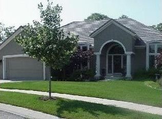 20829 W 91st Trl, Lenexa, KS 66220