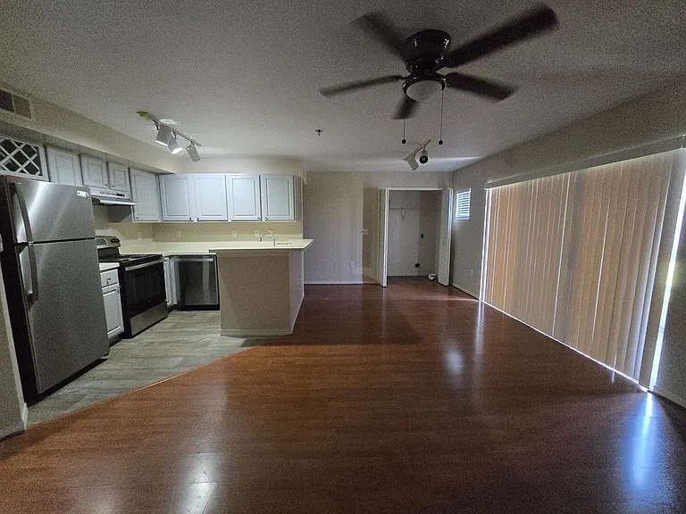 13010 Arbor Isle Dr — Photo 8