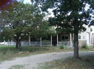832 Fairview Rd, Mineral Wells, TX 76067