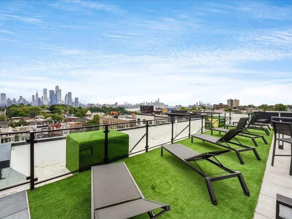 121 34th Street image 25 of 46