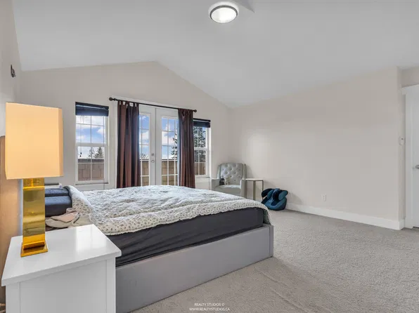 3469 Stephens Ct, Coquitlam, BC V3E 0H8