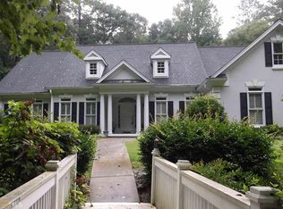 135 Jasmine Ln, Oxford, GA 30054