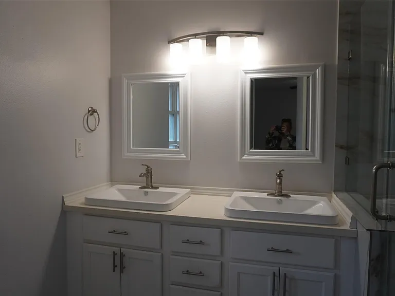 10703 Wickersham Ln — Photo 33