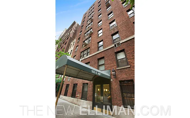 Sold by Douglas Elliman | media 20