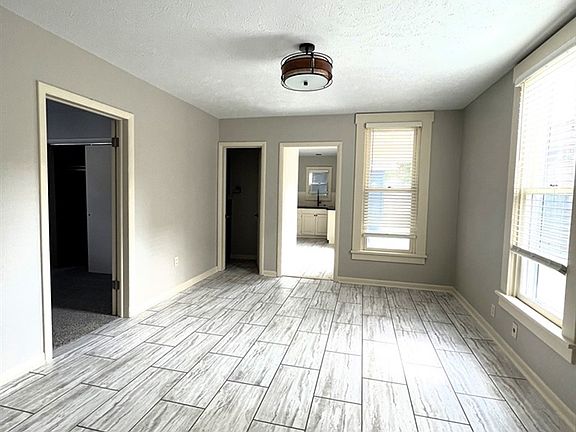5th image of 510 State St