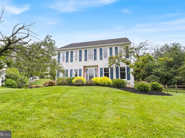 15 Homestead Ln, Hockessin, DE 19707