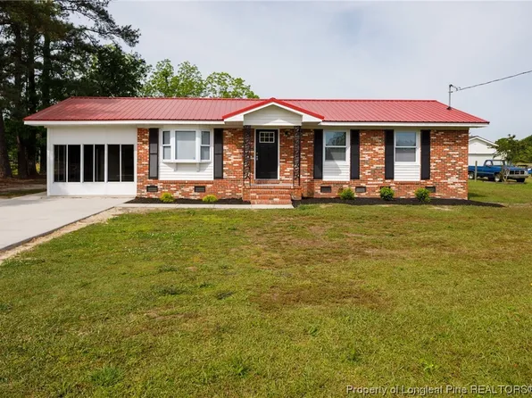 947 Davis Bridge Rd, Parkton, NC 28371