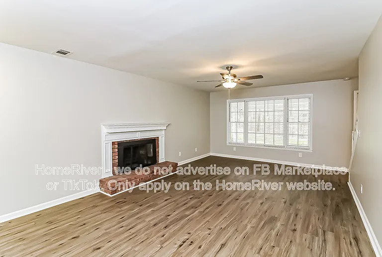 608 Silver Trace Ct — Photo 3