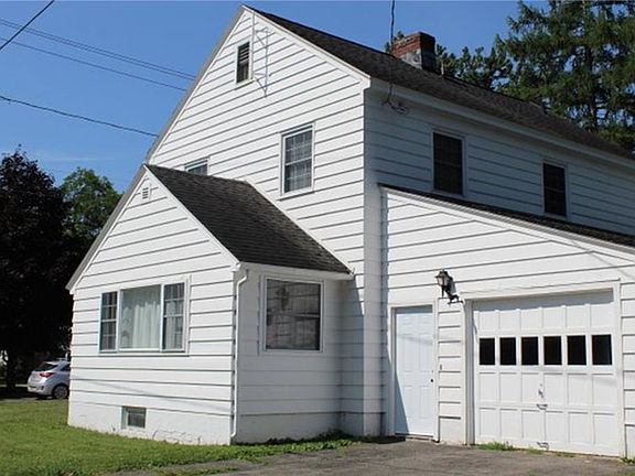 3rd image of 172 Madison St