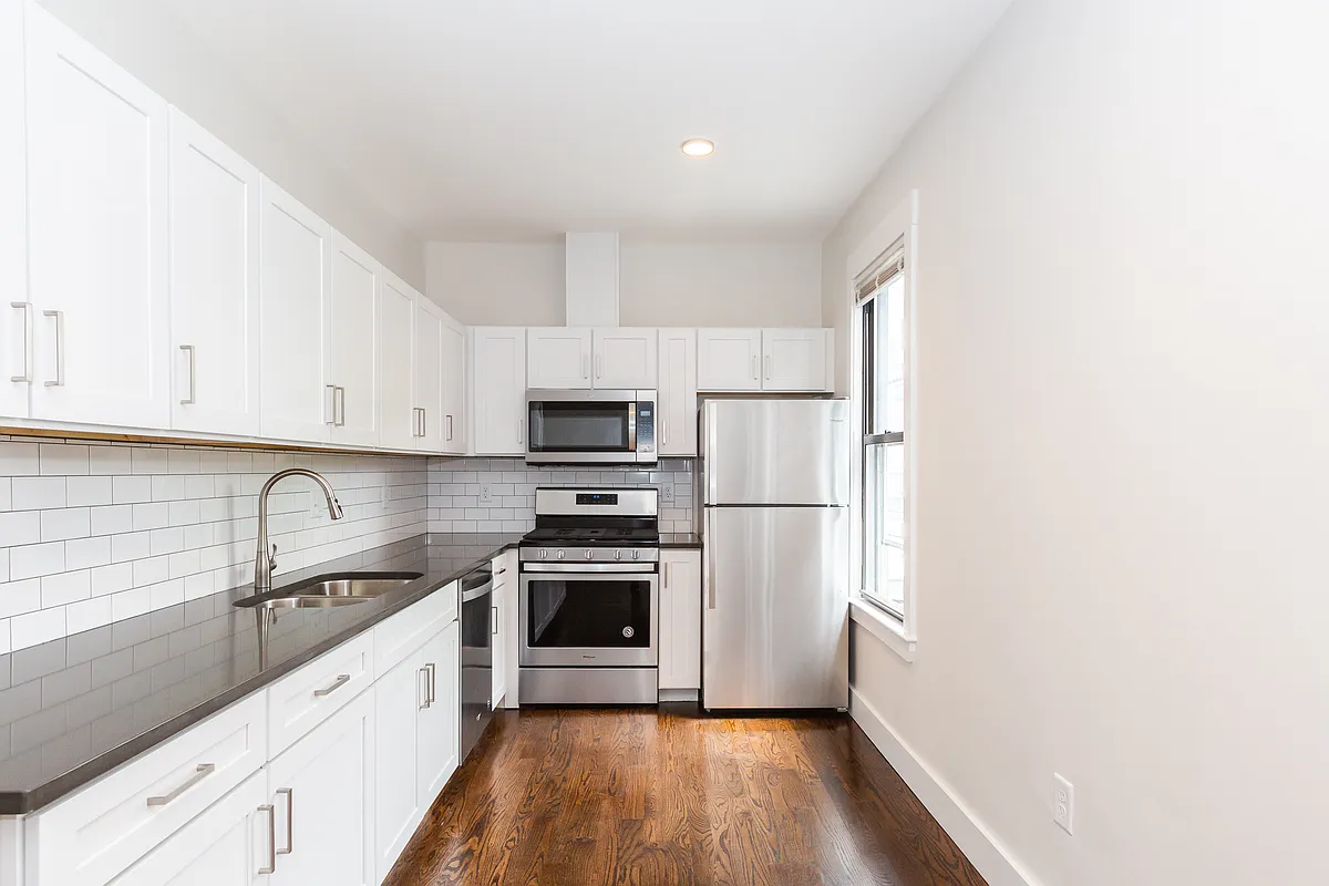 Building Photo - 24 Clary St #3R