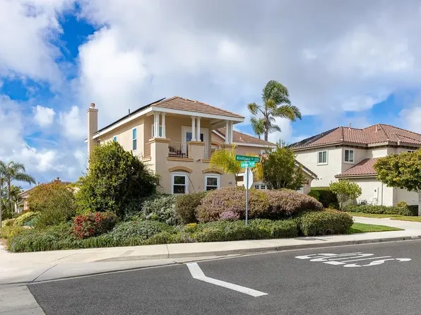 6591 Windflower Dr, Carlsbad, CA 92011