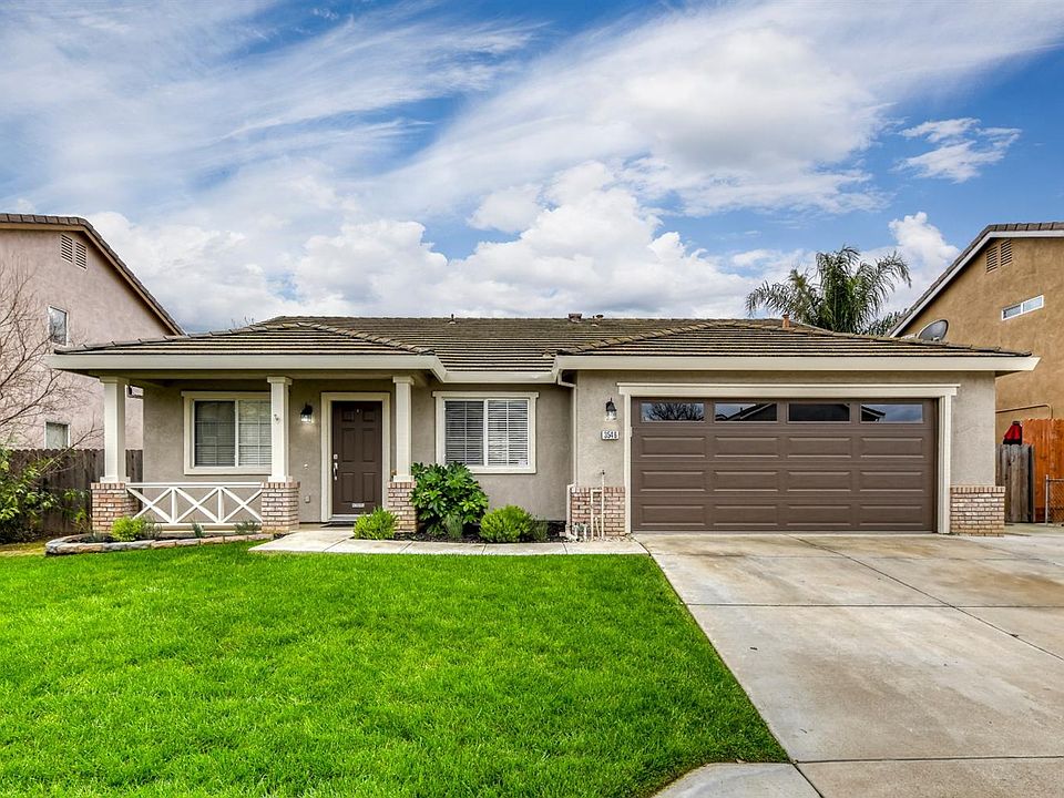 2nd image of 3546 Catalina Way