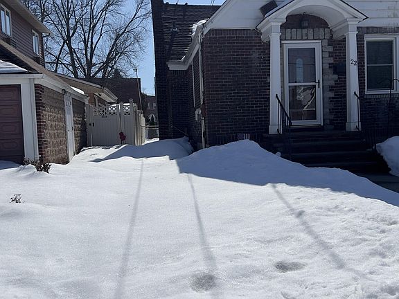 2nd image of 22 Governor Rd