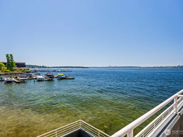 733 Lake Street S #105, Kirkland, WA 98033